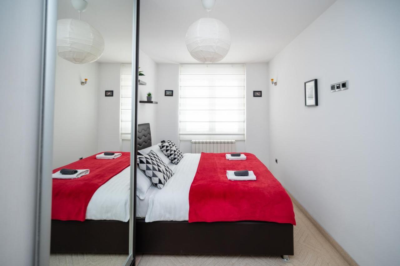 סראייבו Bright 1Bdr Apartment In The City Center מראה חיצוני תמונה